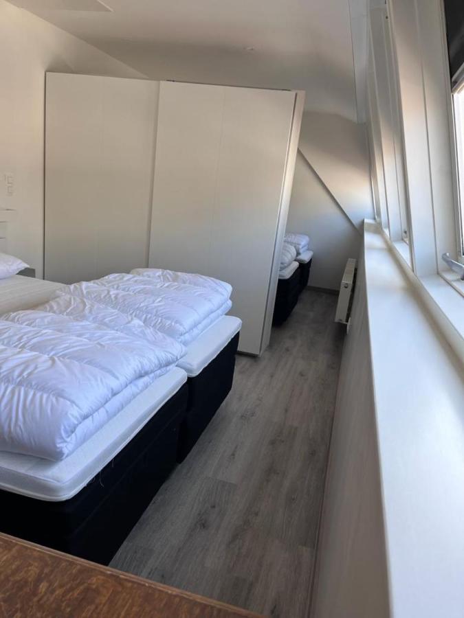 Comfortabele Woning Met Omheinde Tuin Aan Water Voor 12 P Остбург Экстерьер фото